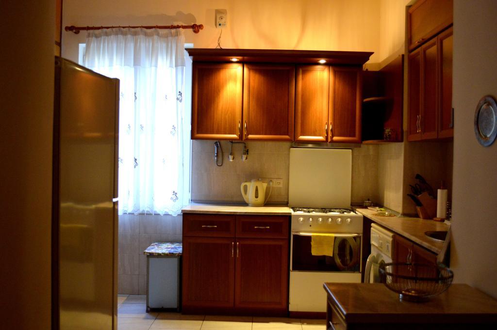 Top Apartments - Yerevan Centre 客房 照片